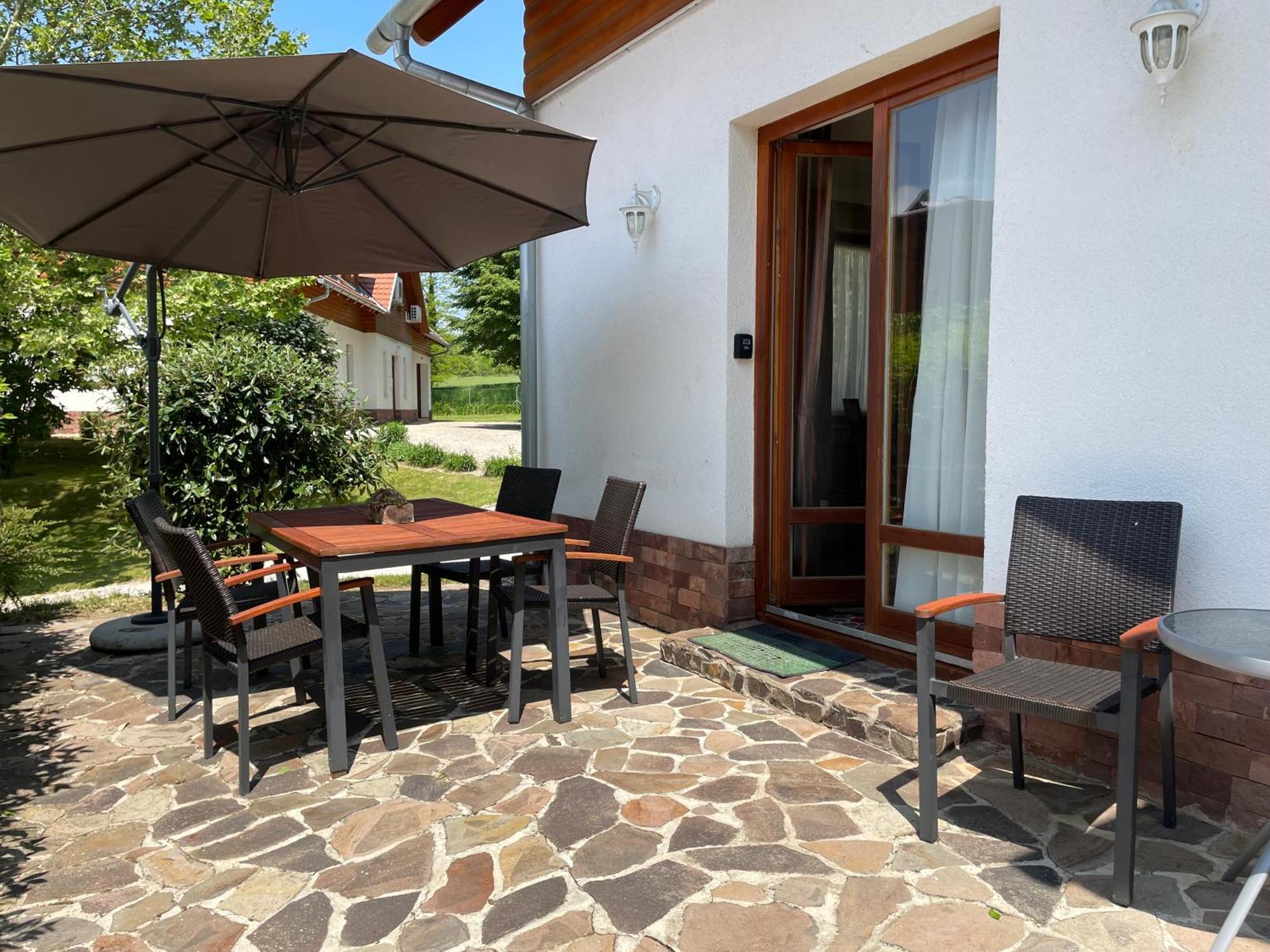 Appartement Kastelo Teraso Zalacsány Exteriér fotografie